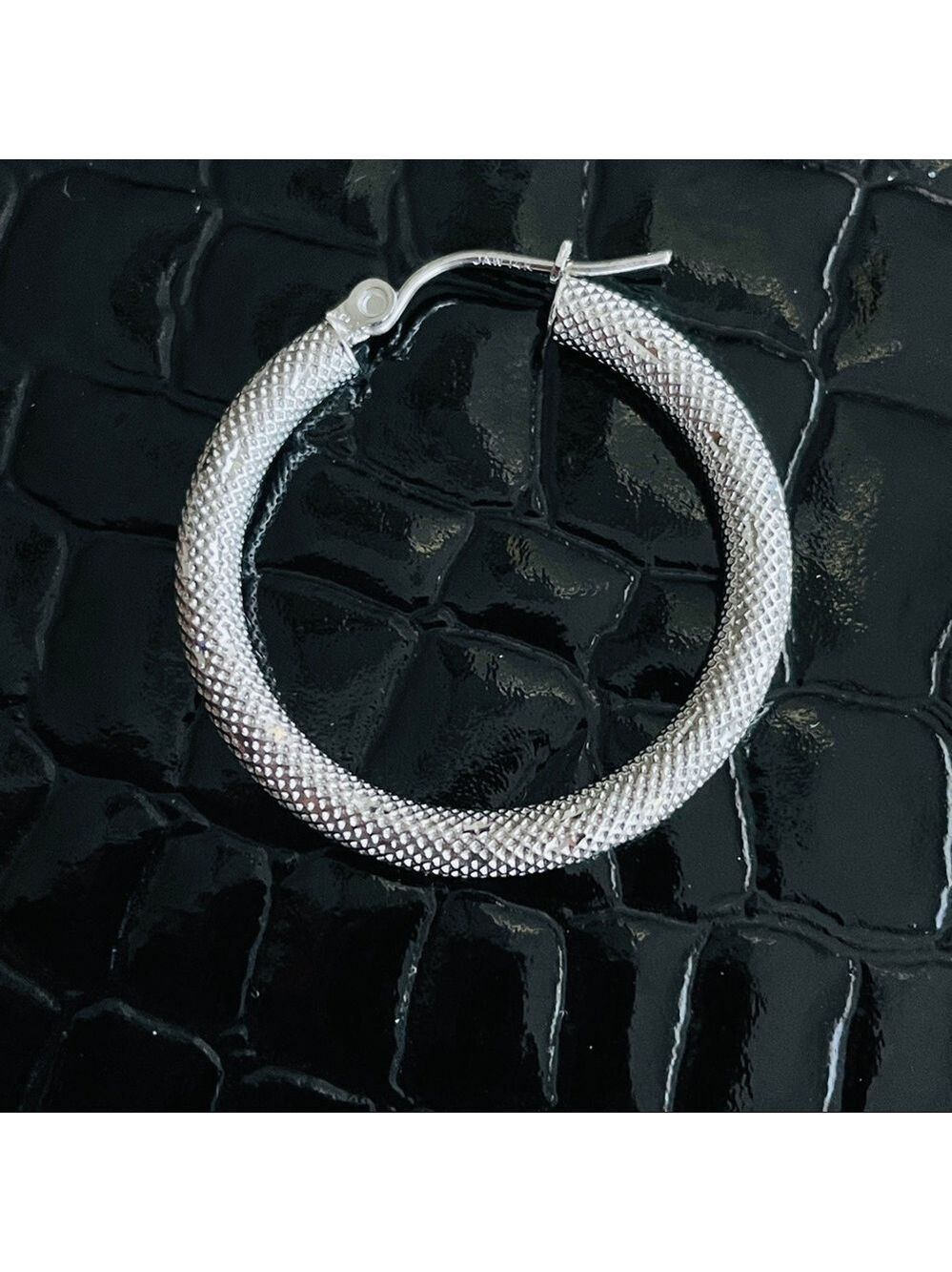 14K White Gold JAW Signed Textured Mesh Diamond Cut Hoop Earrings - Picture 6 of 8